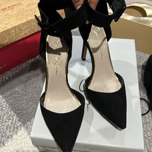 Jessica Simpson heels
